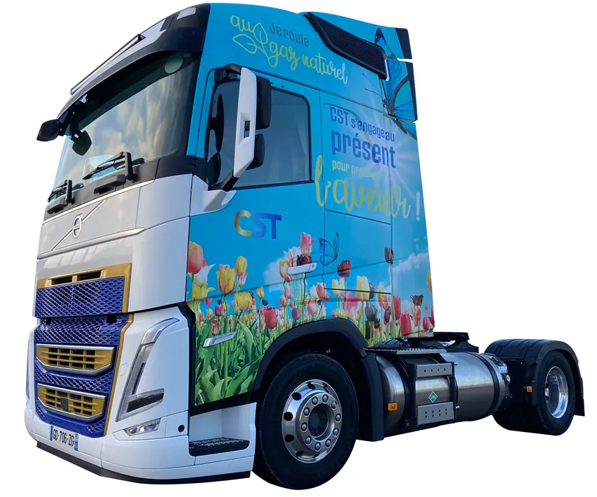 Marquage tracteur CST « Je roule au gaz »